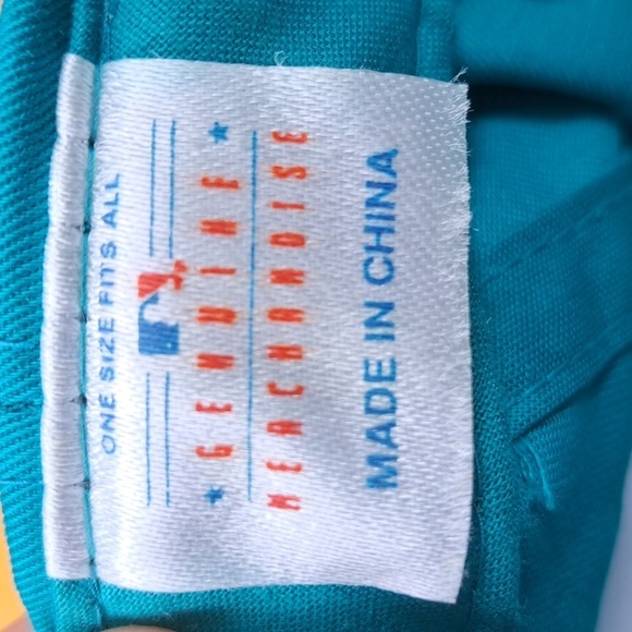 Vintage Florida Marlins stitched logo back spellout turquoise & black snapback - Picture 8 of 8